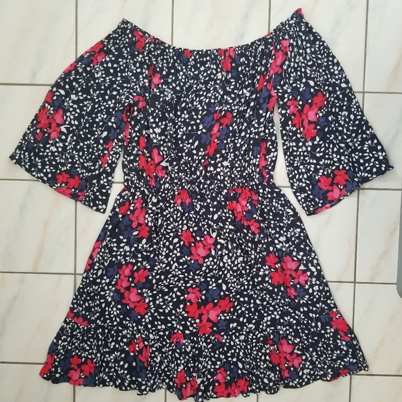 GAP Ruffle A-Line Dress - Picture 7 of 8